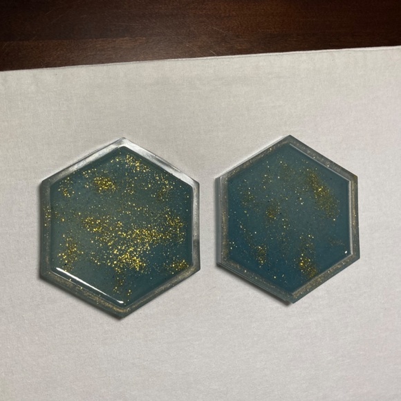 Set of 2 Resin Coasters - Picture 5 of 10